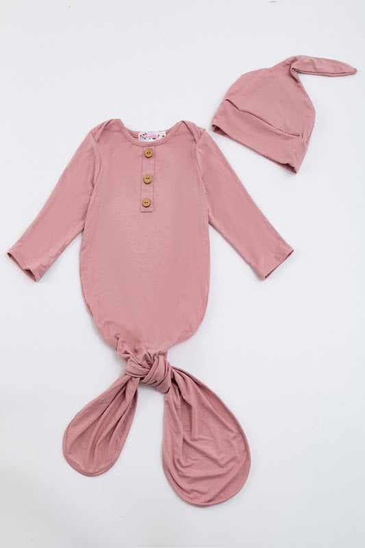 (NB to 6 mos) Bamboo Infant Gown & Hat by Clover Cottage