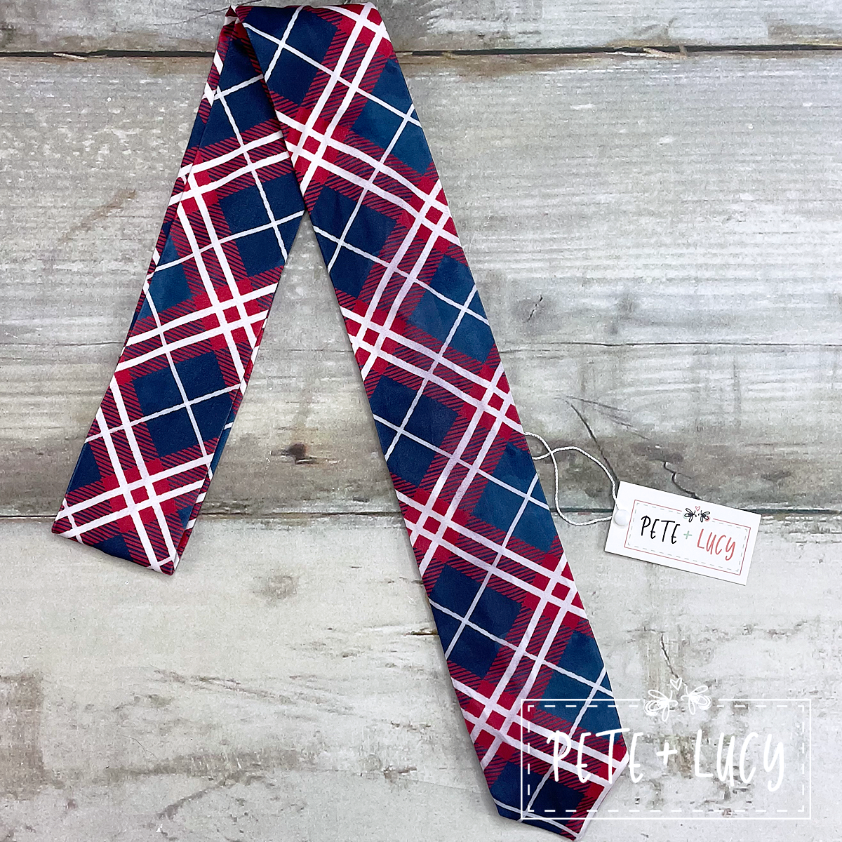 Pete + Lucy Winter Family Men’s Tie
