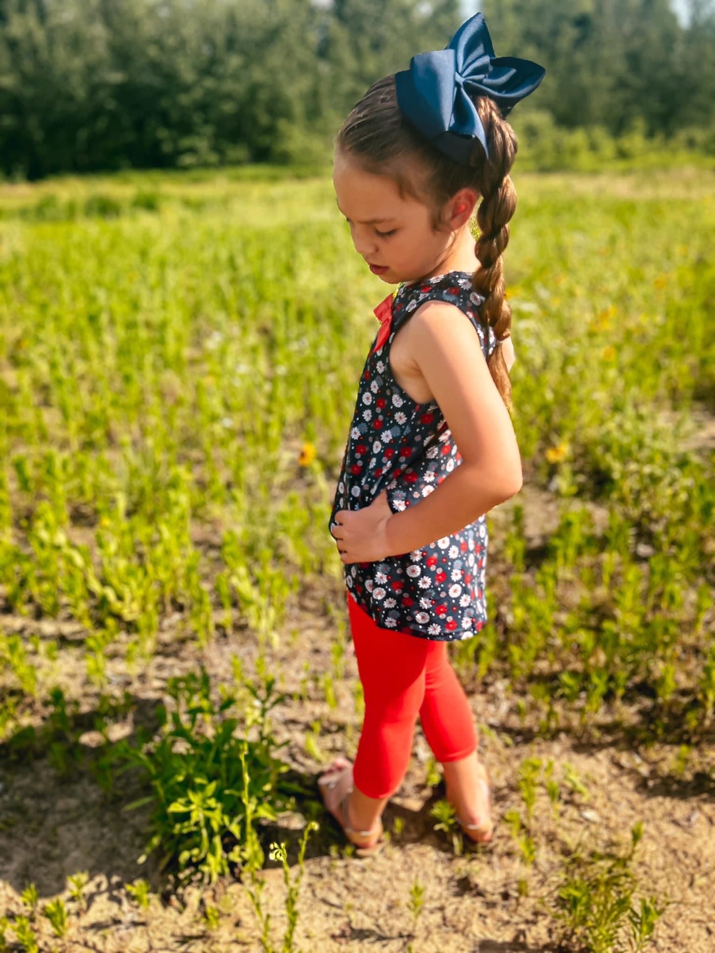 Colorful Daisies Capri Set by Case & Crew