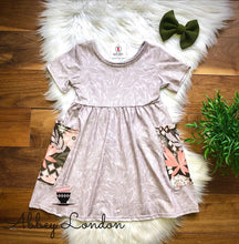 Load image into Gallery viewer, Grey &amp; Coral Leafy Large Pocket Dress by Wellie Kate
