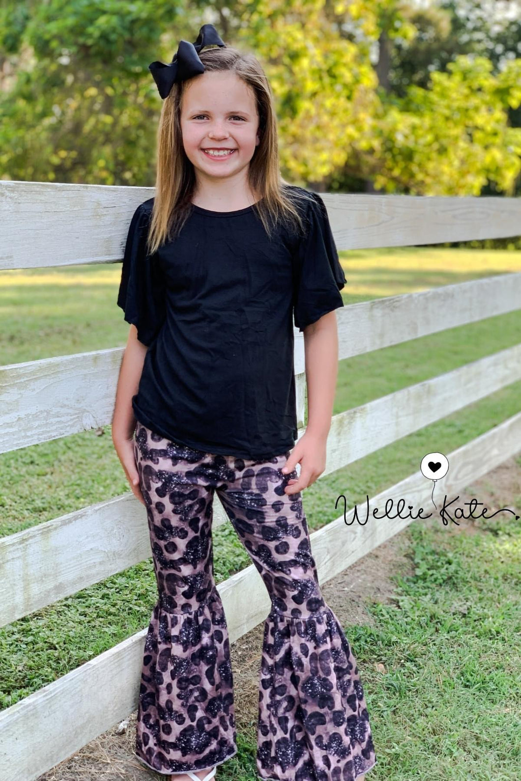 Black Glitter Leopard Pant Set by Wellie Kate