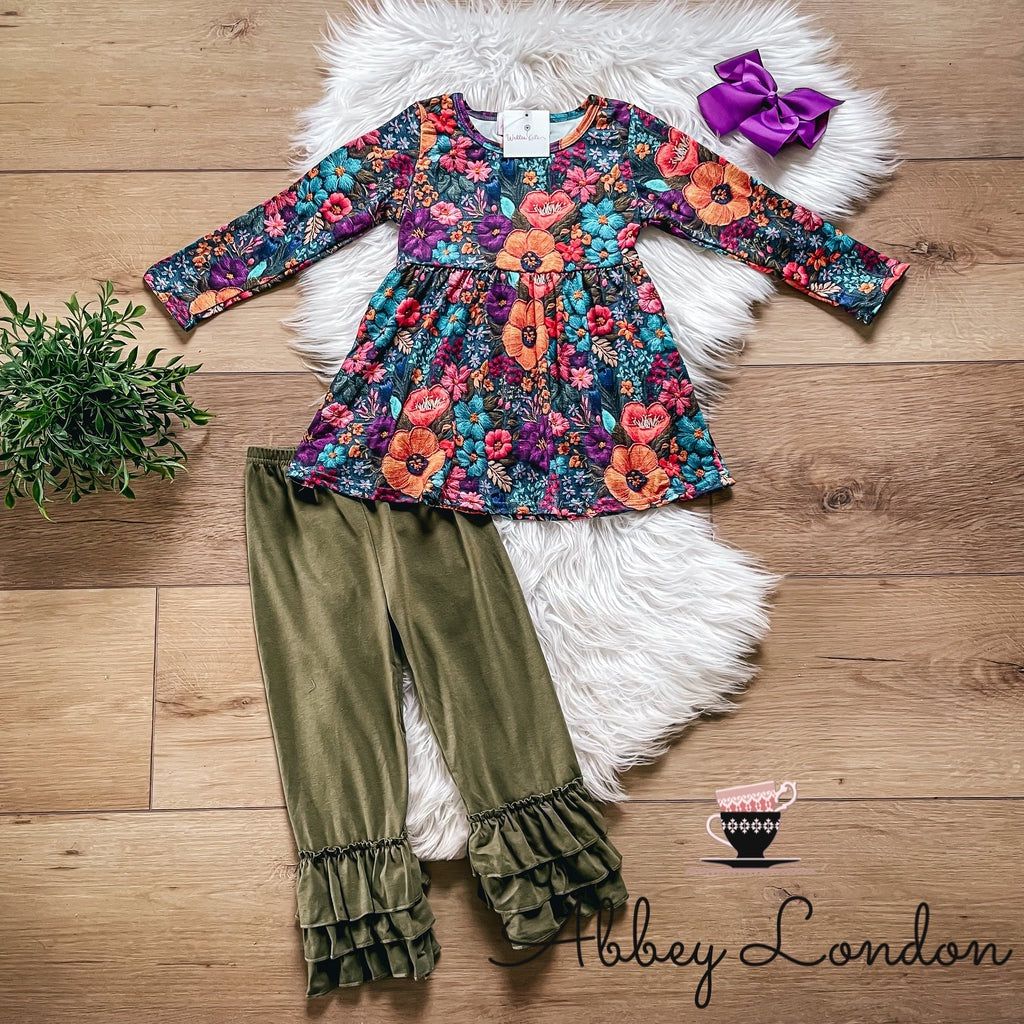 Embroidered Floral Pant Set by Wellie Kate