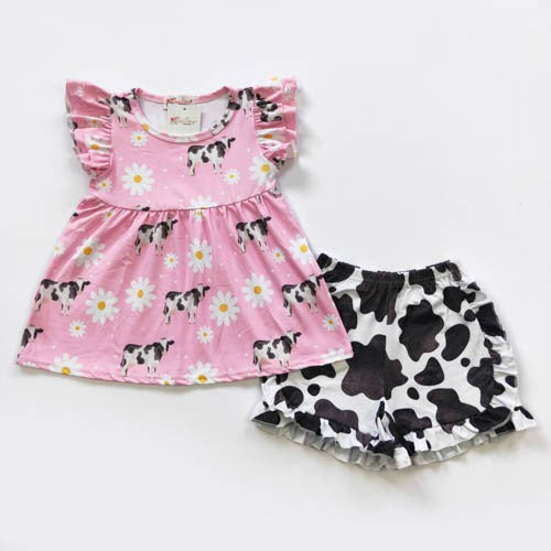 Pink Cow Daisy Short Set by Clover Cottage