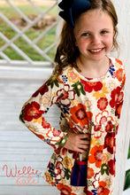 Load image into Gallery viewer, Wellie Kate Vintage Floral Pant Set
