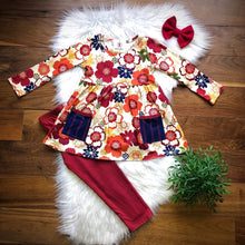 Load image into Gallery viewer, Wellie Kate Vintage Floral Pant Set
